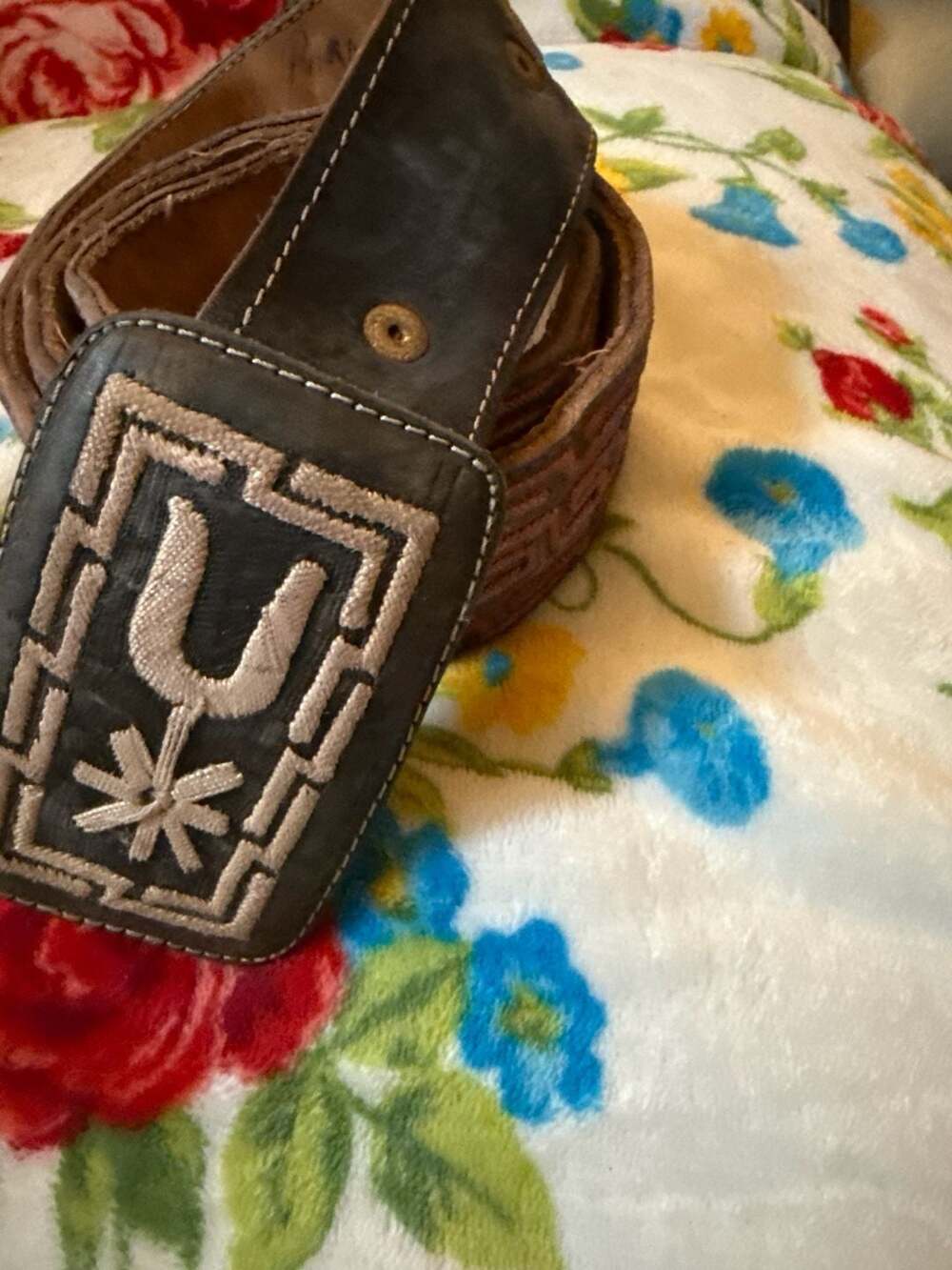 Mexican Piteado Hand-Embroidered Leather Western Belt with Spur Design